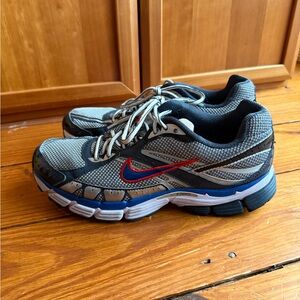 Nike Zoom Structure Triax+ 12 running sneakers men’s size 9